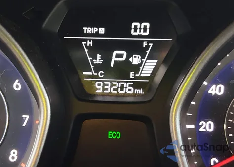 2016 Hyundai Elantra Se z USA, uszkodzony, nr VIN 5NPDH4AE1GH713756